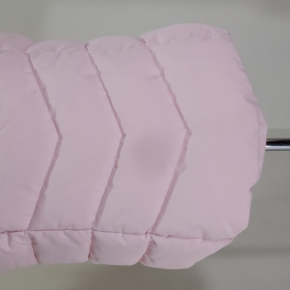 H&M pink Padded fur hood vest size 4-6y - Picture 7 of 16